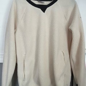 Columbia sweatshirt